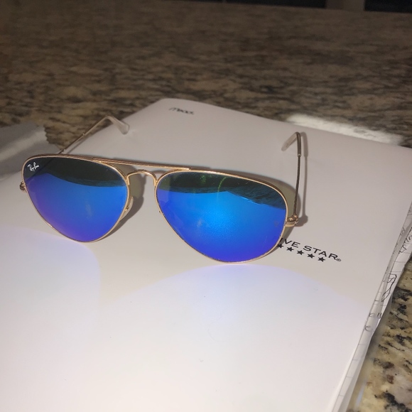 Ray-Ban Aviator - Picture 2 of 5